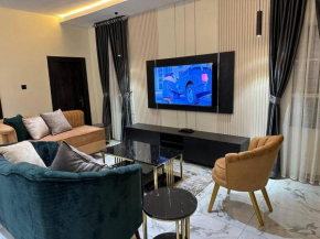 HouseA142 Signature-2bedroom Apt